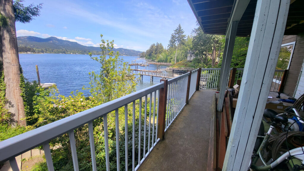 Aluminum railing in Sidney